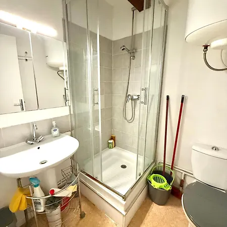 Cozy Hypercenter Apartment